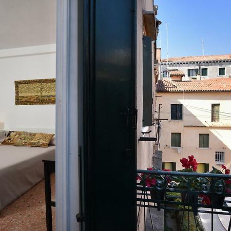 Appartamento Fabris Venesia Bagian luar foto