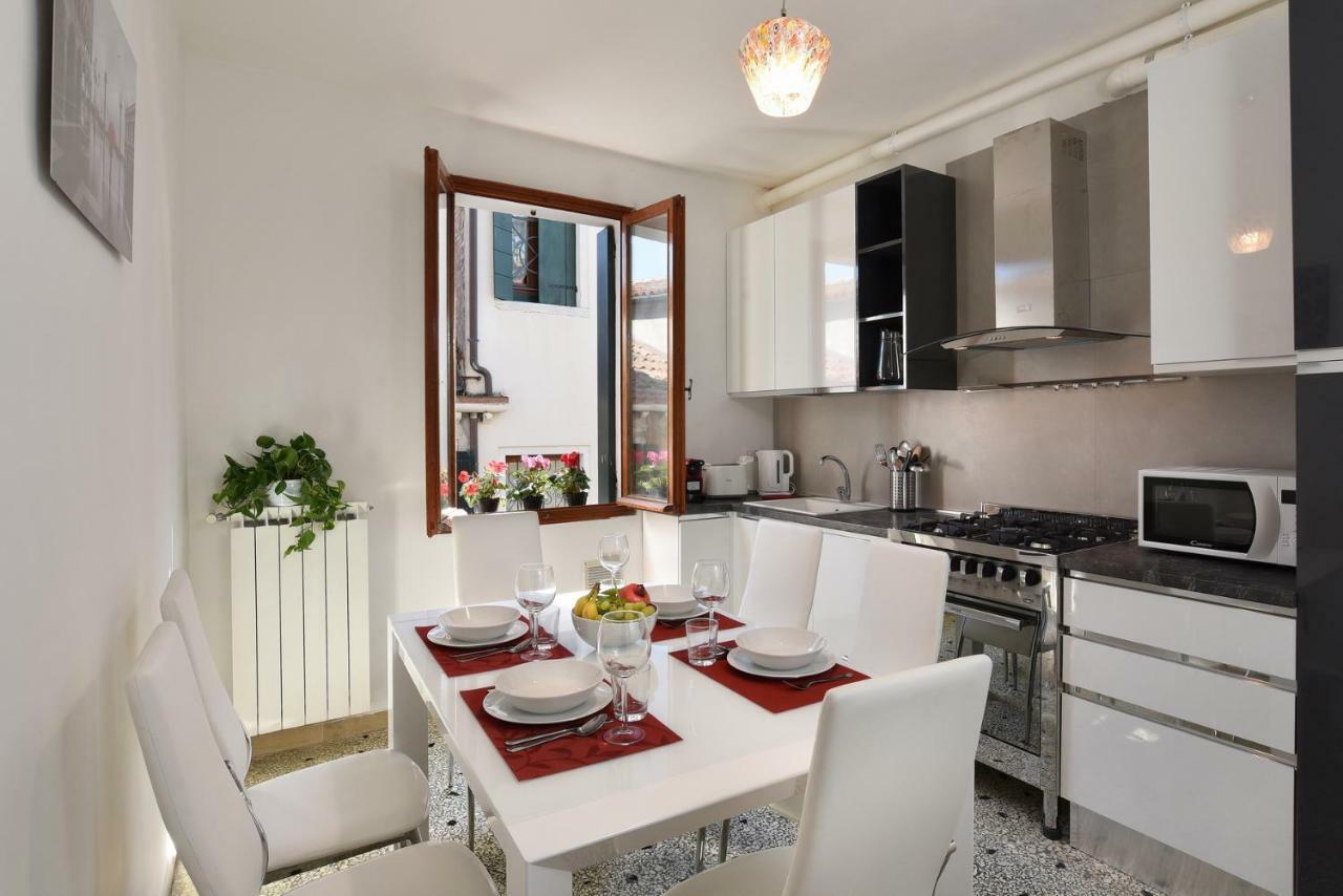 Appartamento Fabris Venesia Bagian luar foto