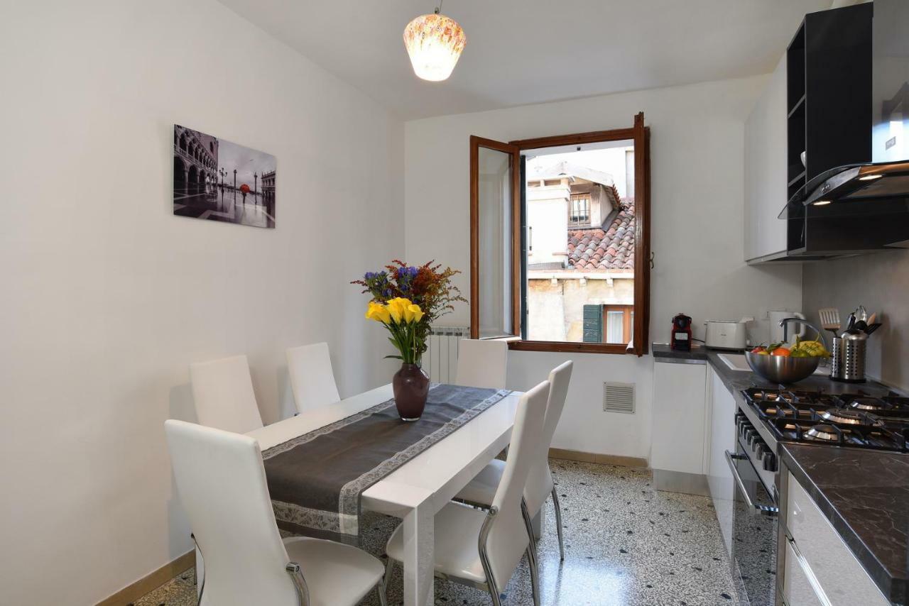 Appartamento Fabris Venesia Bagian luar foto