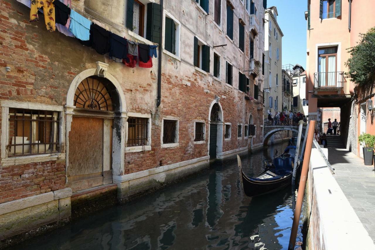 Appartamento Fabris Venesia Bagian luar foto